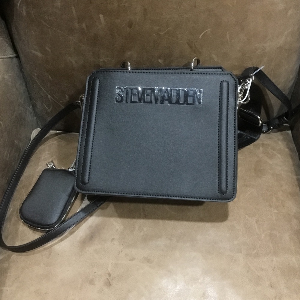 Steve Madden TikTok viral Bevelyn bag NEW